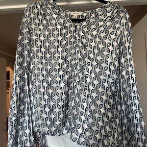 Patterned Black and White Women's Top
